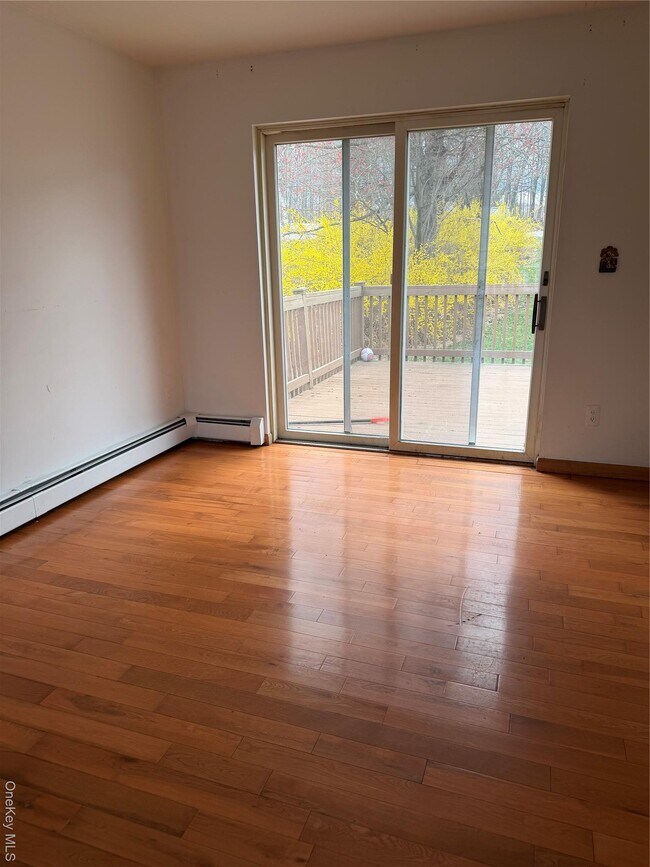 Building Photo - 9 Willard Pl