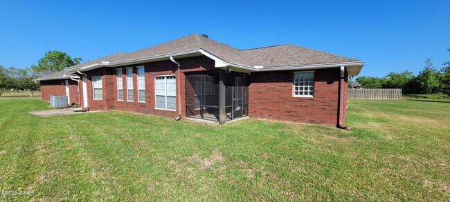 Building Photo - 103 Parkview Xing