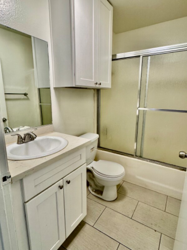 Building Photo - 5259 Cartwright Ave