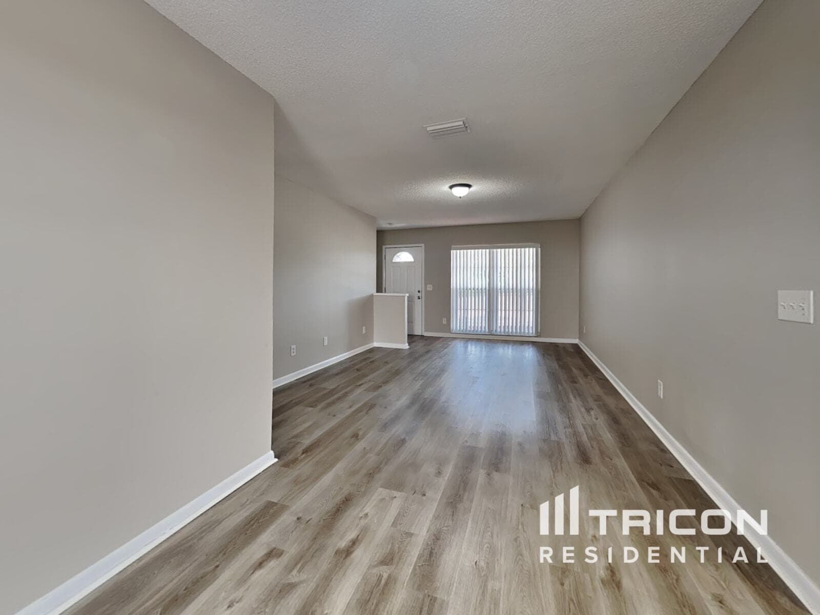 Building Photo - 320 Laxton Ln