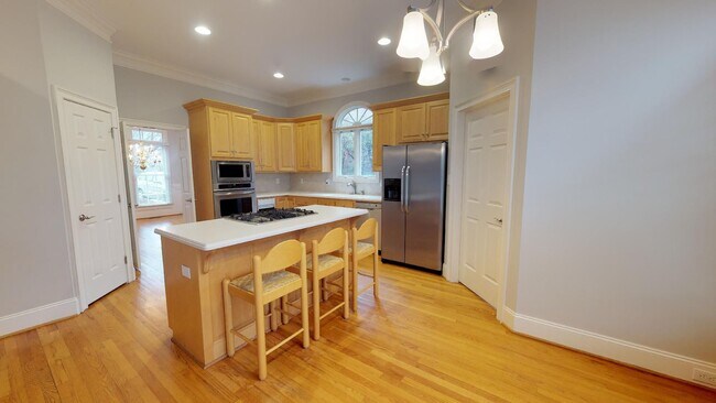 Building Photo - 1105 Randolph Oaks Ct