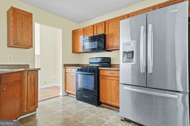 Building Photo - 2705 Waymar Dr SW