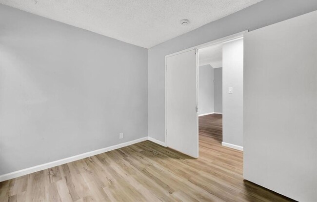 Building Photo - Gorgeous 2 Bed, 1 Bath Condo in Vallejo --...