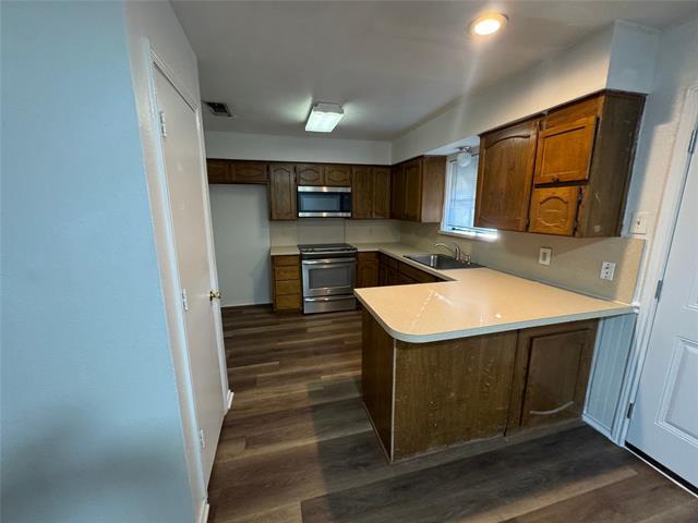 Building Photo - 706 Paintbrush Dr