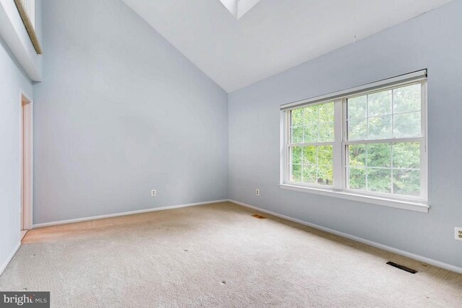 Building Photo - 3 Meadow Run Ct