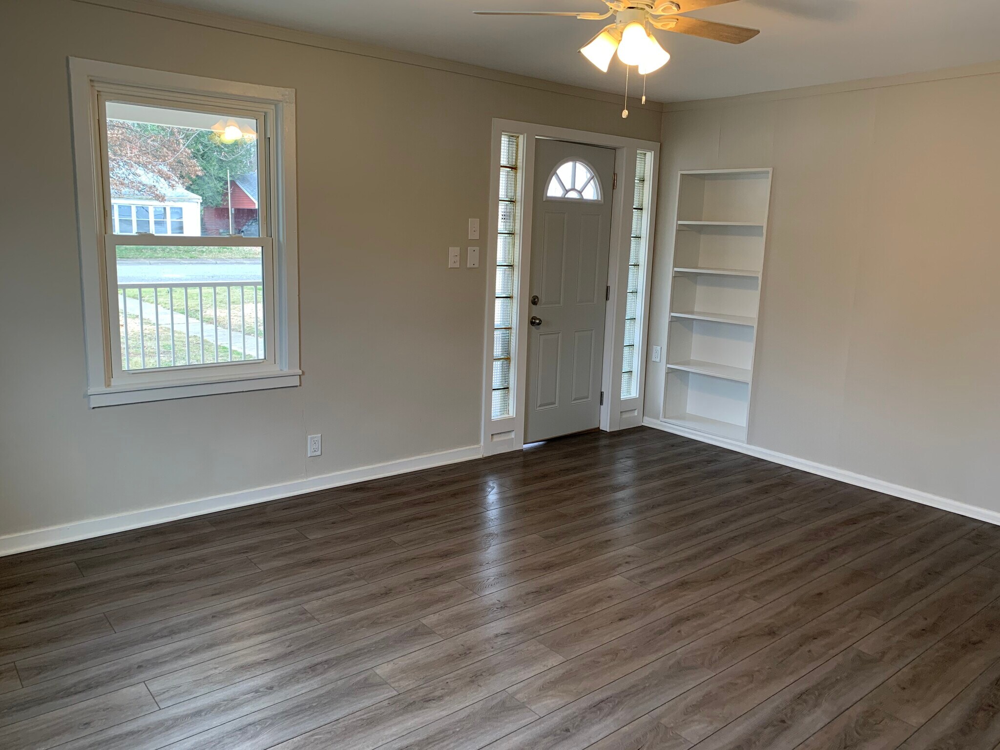 Building Photo - 112 Polster Dr