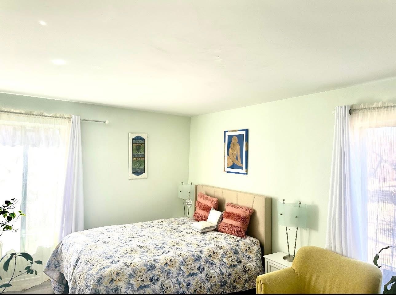 Building Photo - 6169 Knoll Wood Rd