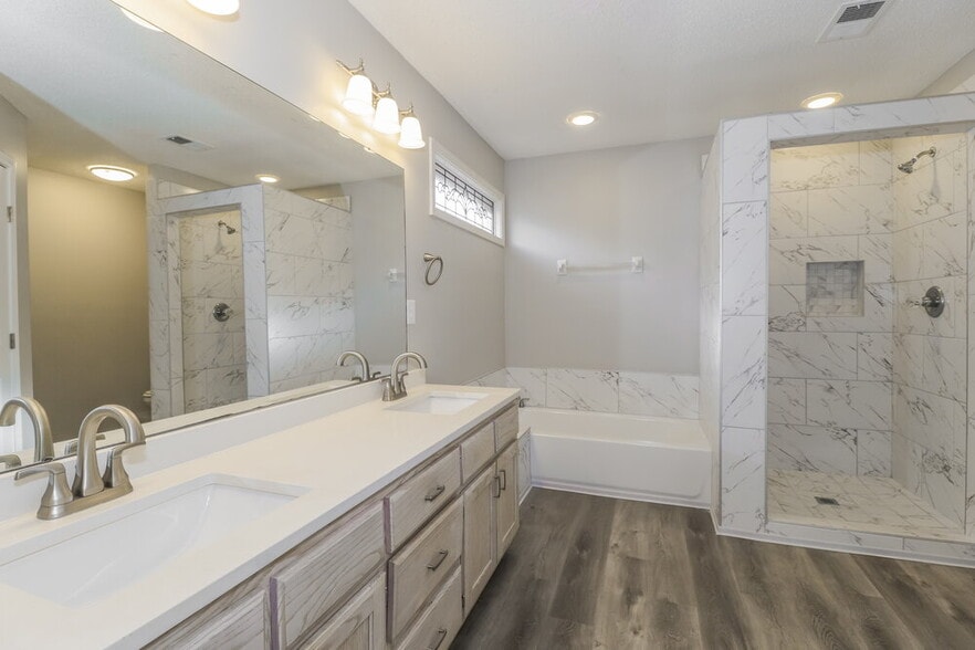 Building Photo - 9339 Chimneyrock Blvd.