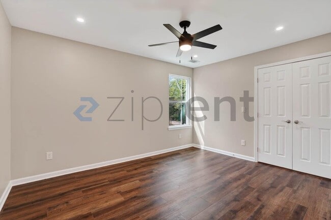 Building Photo - 3271 Cooper Bridge Rd