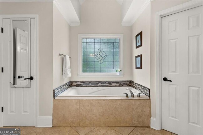 Building Photo - 415 Lyerly Pointe