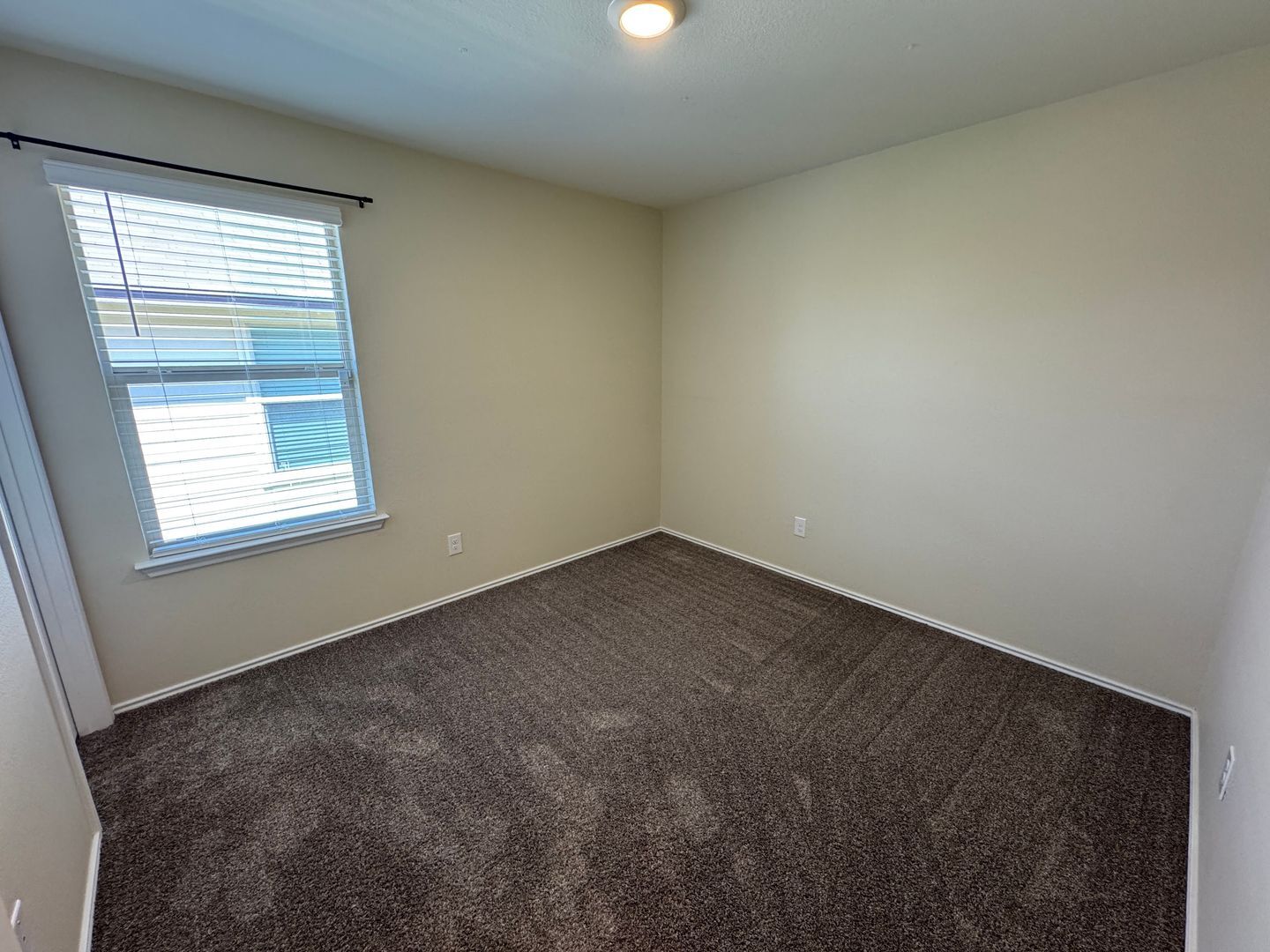 Building Photo - 9612 Murandy Dr