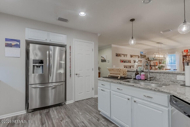 Building Photo - 15078 Durbin Cove Way