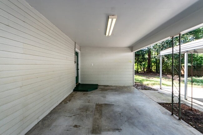 Building Photo - 1521 Juniper St