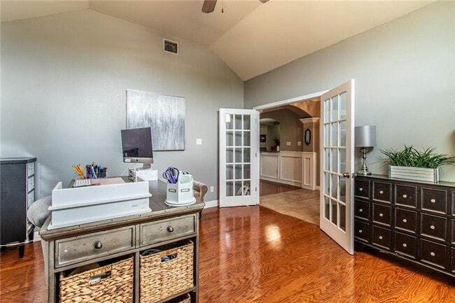 Building Photo - Stunning 4-Bed, 2.5-Bath Home – Lakes Subdivision