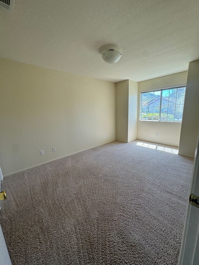 Building Photo - Single Story Home On Cul-De-Sac Near Preisker Park