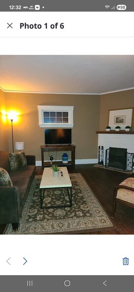 Primary Photo - 1321 W 110th St