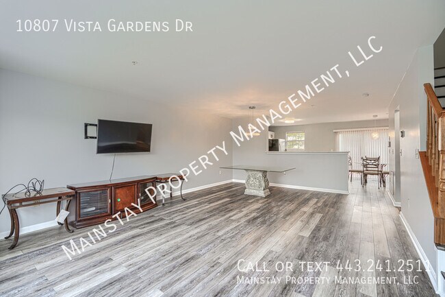 Building Photo - 10807 Vista Gardens Dr