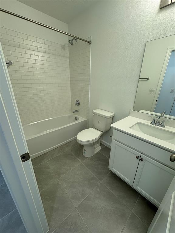 Building Photo - 25 Lewis Shire Pl