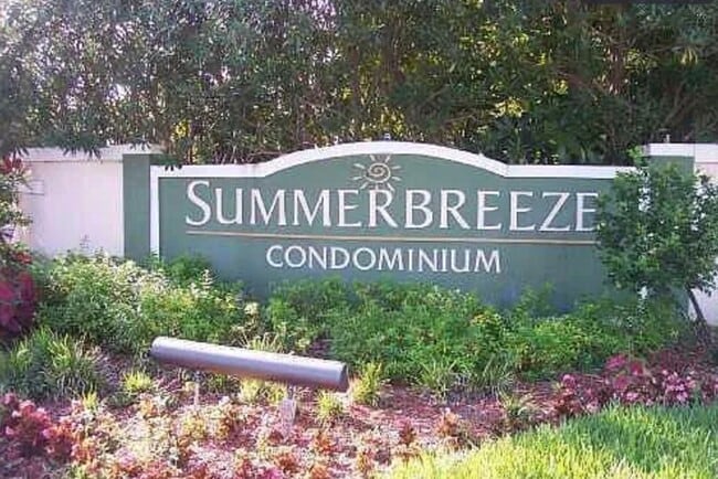 Building Photo - Upgraded 2BR/2BA – Gated Community, Great Amenities!