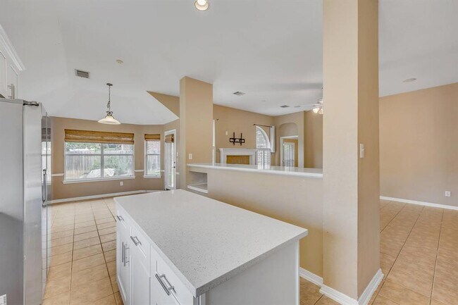 Building Photo - 2726 Grimes Ranch Rd