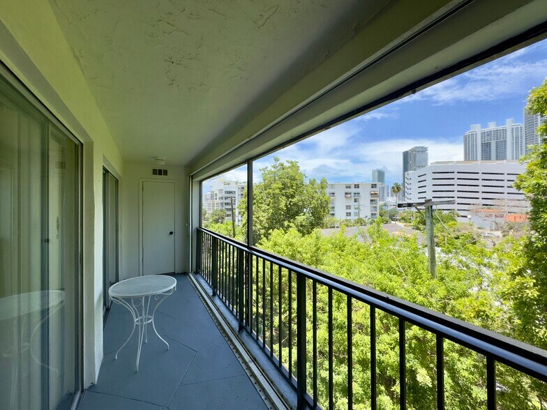 Building Photo - 201 178th Dr