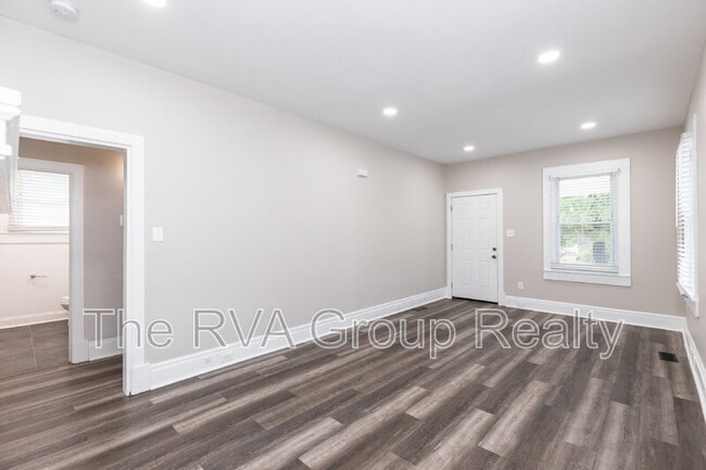 Building Photo - 5409 Blue Ridge Ave