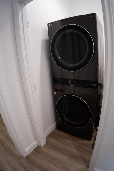 Building Photo - 29365 Kalina Ave