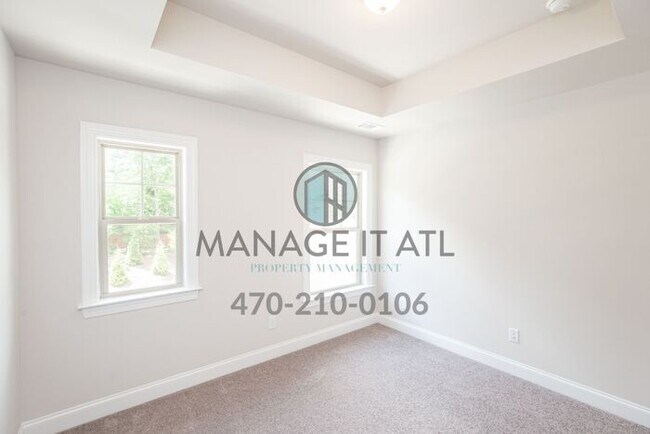 Building Photo - Elegant 4 bedroom Townhome in Chamblee close to I-85
