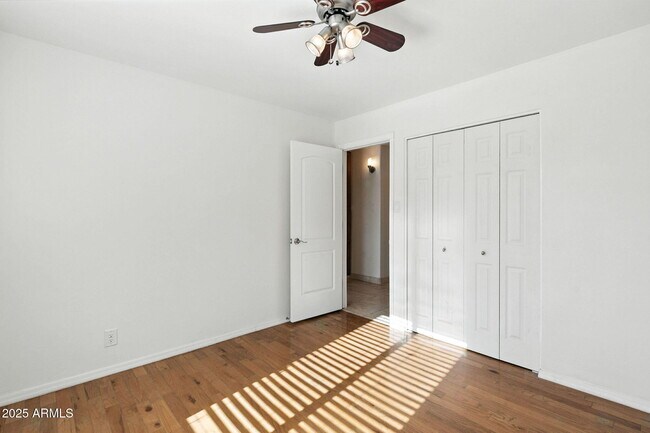 Building Photo - 3519 N 63rd Pl