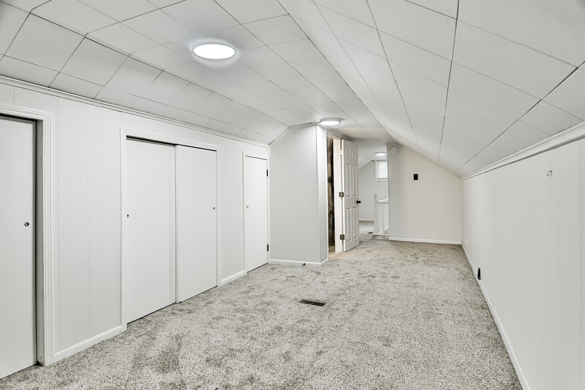Building Photo - 855 Wood Ave
