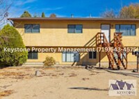 Building Photo - 603 W Routt Ave