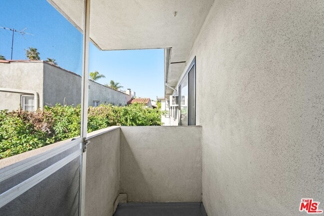 Building Photo - 8336 Blackburn Ave