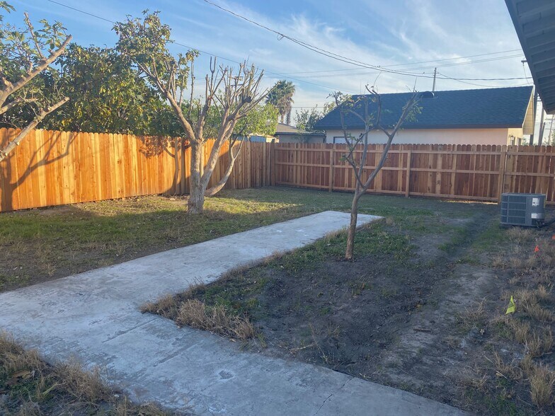 Building Photo - 14709 Walters St