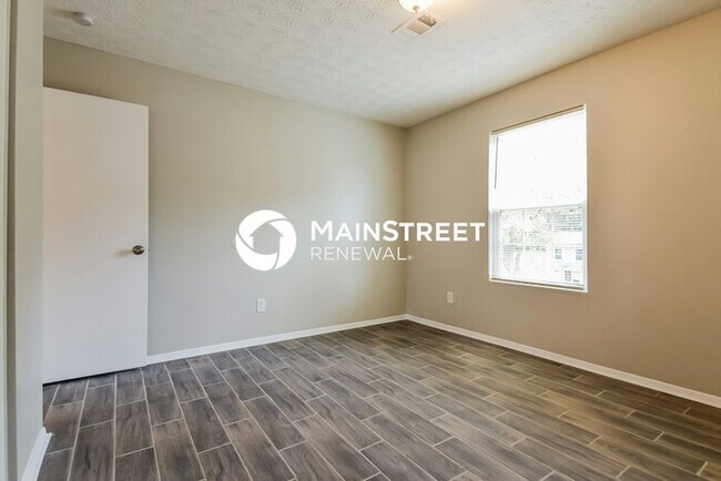 Building Photo - 3 Bedroom Pet-Friendly Home in Norcross, GA with Main Street Renewal