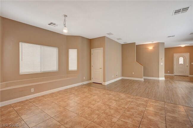 Building Photo - 9185 Wild Briar Ln