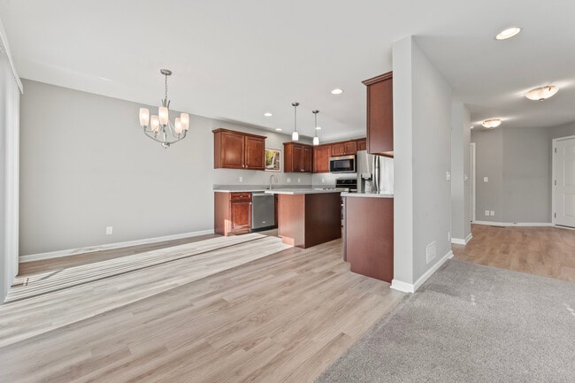 Building Photo - 7077 Hidden Green Cir