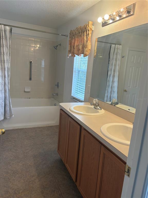 Building Photo - 2021 Beachberry Ln