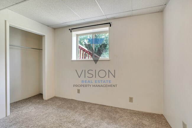 Building Photo - 6842 S Enchanted Dr