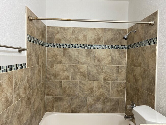 Building Photo - 6201 Ranchester Dr