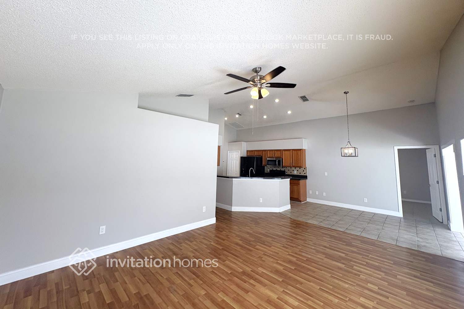 Building Photo - 1327 Crimson Clover Ln