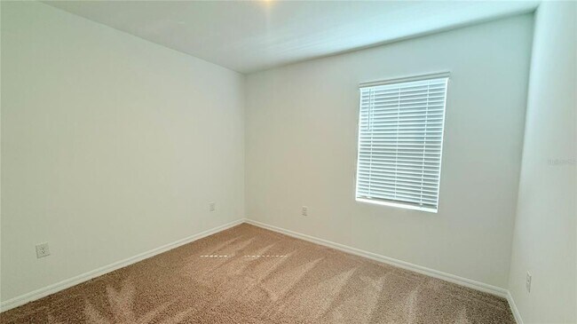 Building Photo - 2986 Waterlily Wy