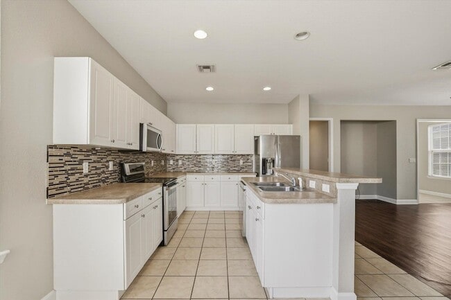 Building Photo - 3316 Calumet Dr