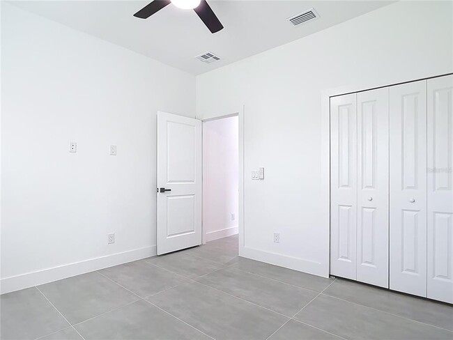 Building Photo - 407 Harbor Blvd