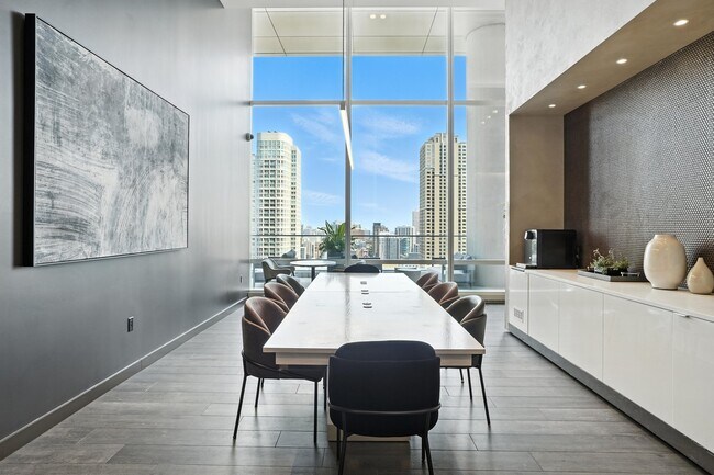 Building Photo - 104 W Wacker Dr