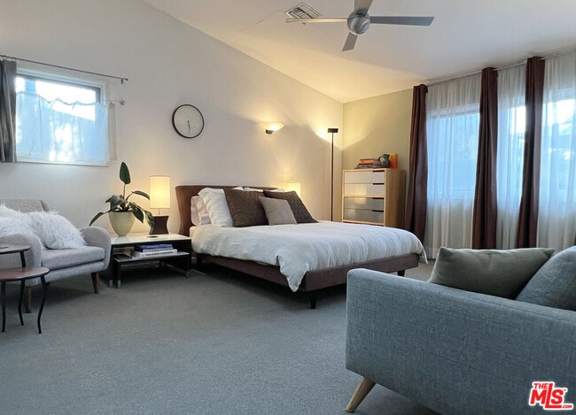 Building Photo - 2707 Westwood Blvd