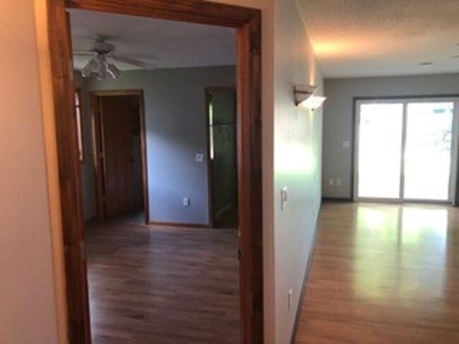 Building Photo - 3 Bed, 2 Bath Home in North Fargo with a Fenced in Yard!