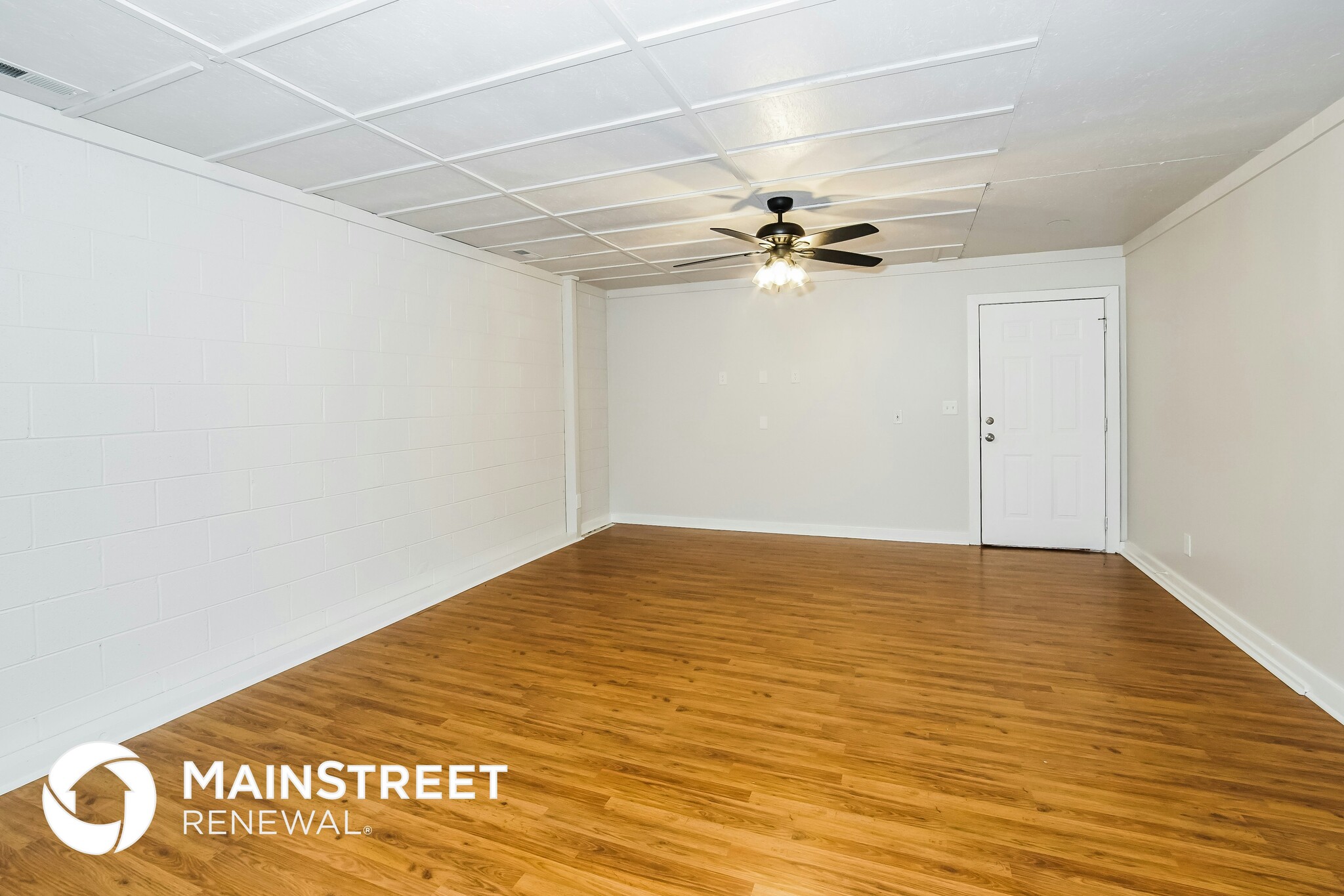 Building Photo - 807 Hemlock Ct