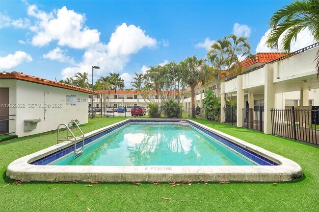 Building Photo - 400 NW 65th Ave