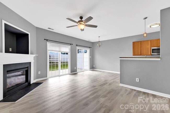 Building Photo - 9598 Walkers Glen Dr NW