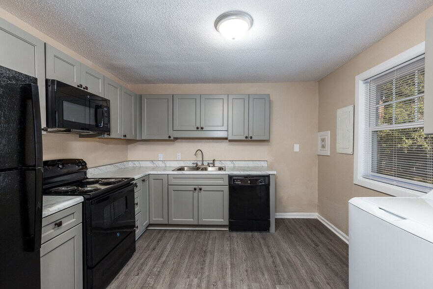 Sanford Estates Apartments 502 Ryan Ave Sanford NC 27330 Apartment